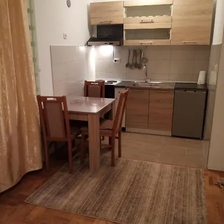 Apartman K7 *
