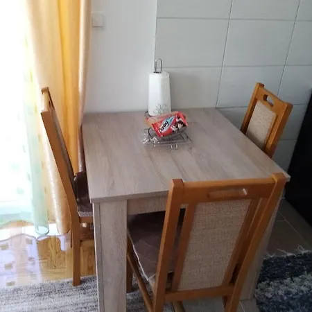 아파트 Apartman K7 페일